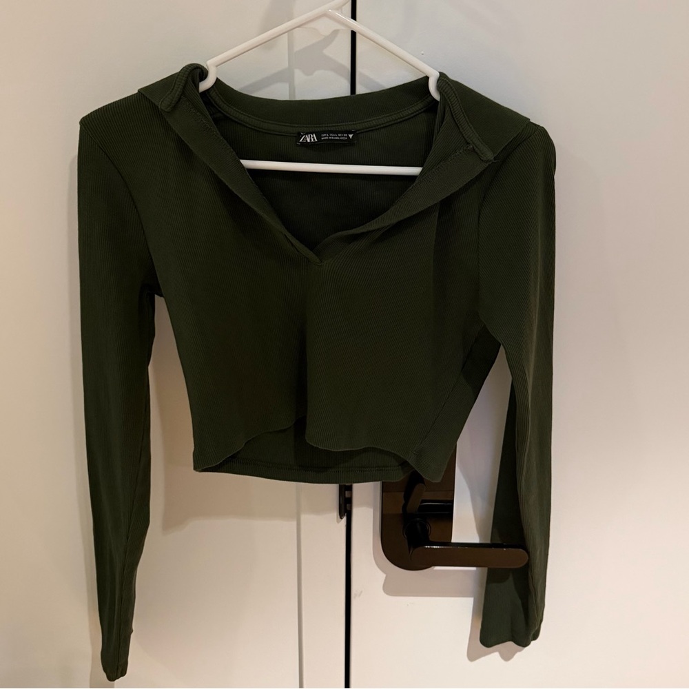 Green Zara Collared Crop Top